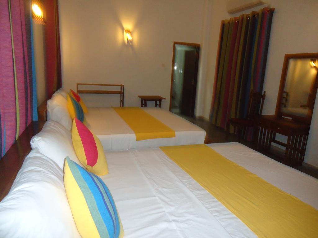 Santori Unawatuna Chambre photo